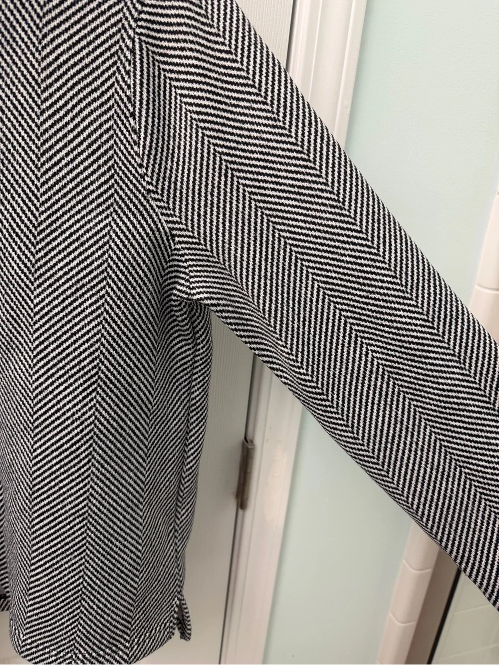 J.Crew Women's Black & White Chevron Funnel Neck  Sweater - size XL